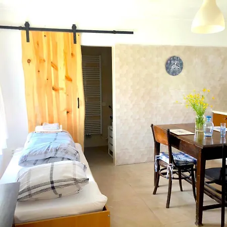 Apartment Safar *